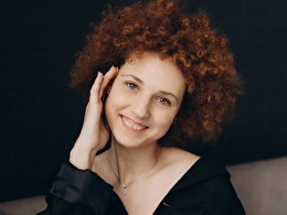 Angeladevis - sexcam