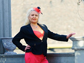 Grannyneeds - sexcam