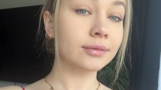 Sexcam com hollyxlove