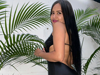 Webcam porno y chat de sexo con Pamelaa en Xcams