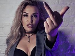 Mistressgina - sexcam