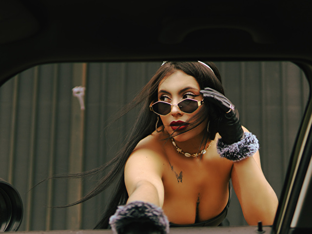model-photo