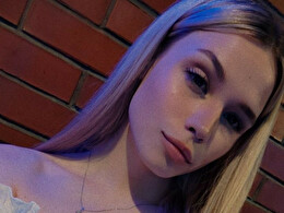 Live sex cam shows on Xcams with stunning sexy girls