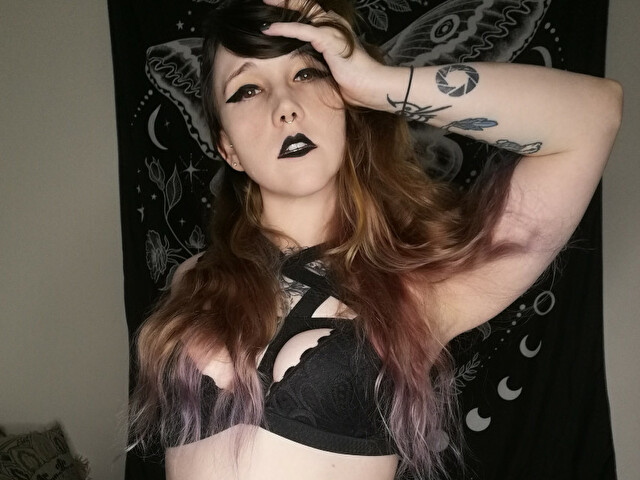 TitsandTarot
