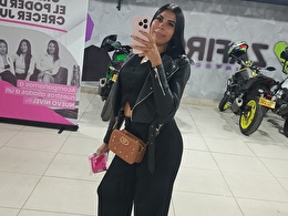 Misskarol4u - sexcam