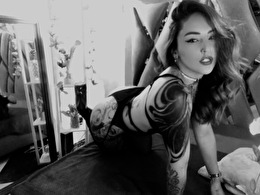 Meganinked - sexcam