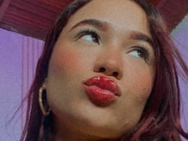 MiaEstrada