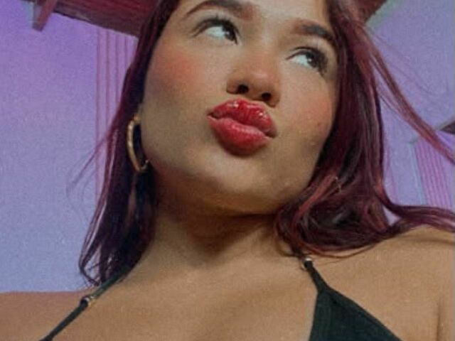 MiaEstrada