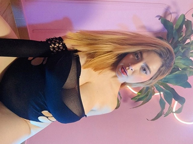 Lolabonnie - Sexcam