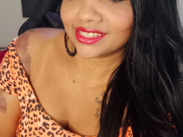 Samyra21