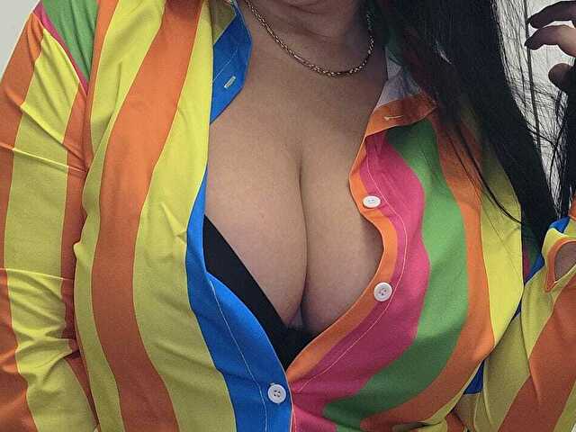 VickyDivinee