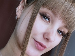 Leonaloves - sexcam