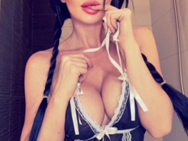 YourQueen