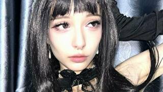 Sexcam avec yunablossom Sexcam avec yunablossom