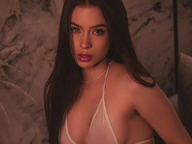 ItsAngelina