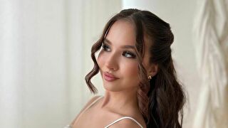 Emiliadroll - sexcam