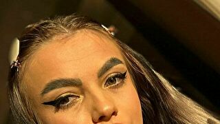 Sexcam avec nikkystyle Sexcam avec nikkystyle