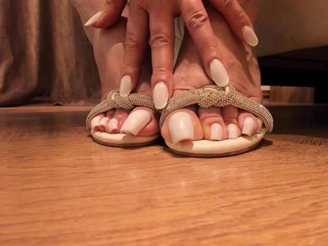 MadameNora