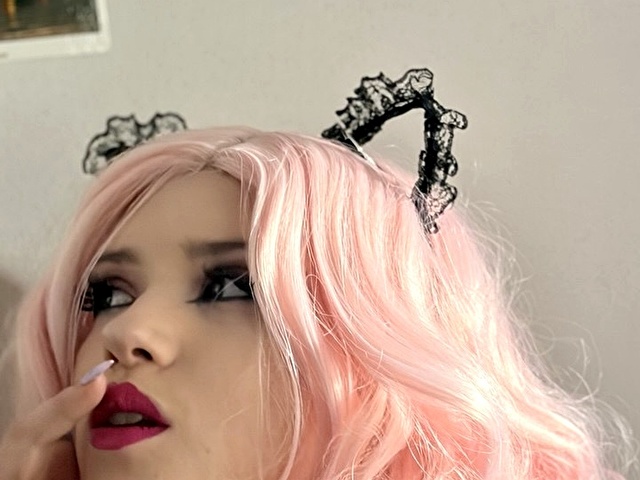 EvaFoxxxy