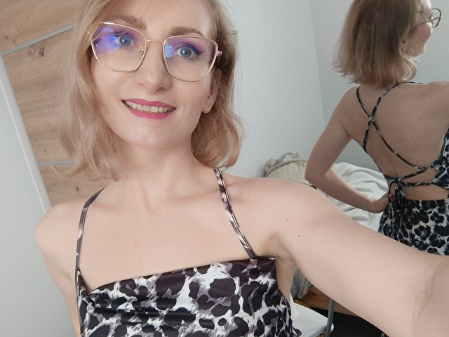 Cinderellaxo - Sexcam