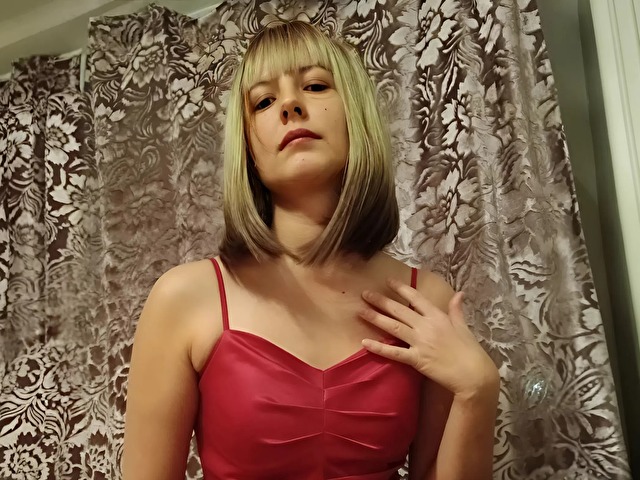 AngelaRoxyx