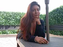 Elyinnrojas - sexcam