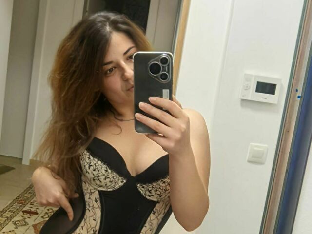 AmmyFlirty