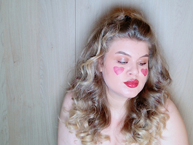 Honeylips