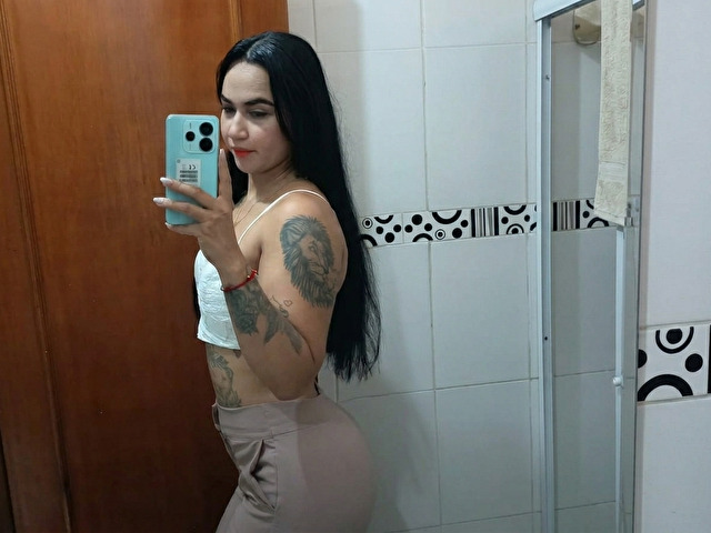 ArianaRoss