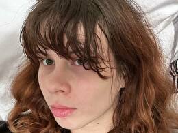 Yoursonyya - sexcam