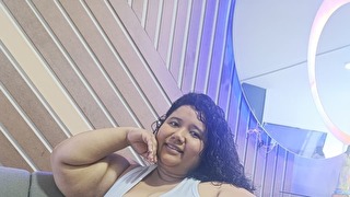 Biglucyy - sexcam