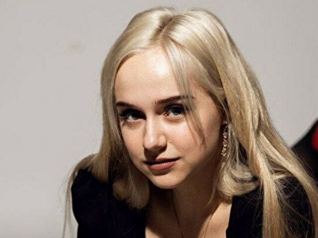 model-photo