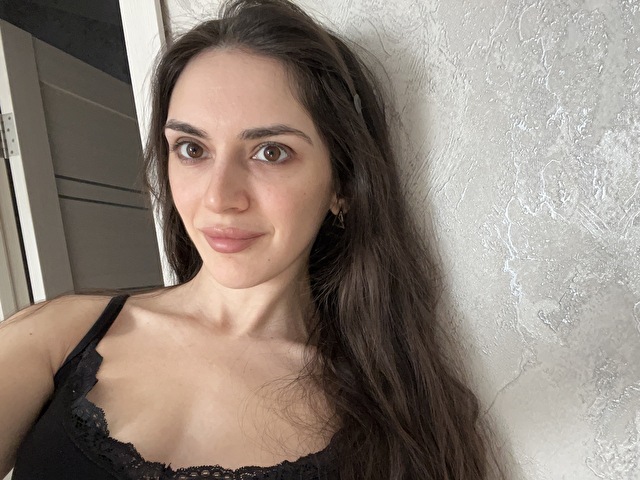 FlirtyRoxi