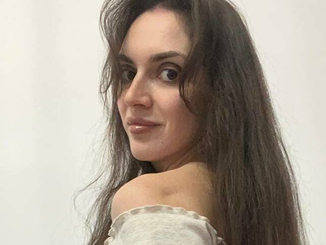 FlirtyRoxi