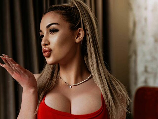 BlondieXStar