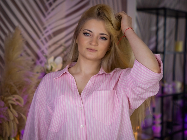 LuxaCole