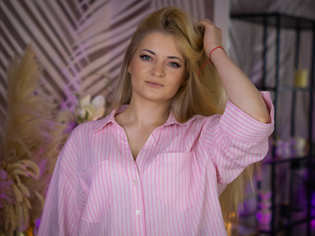 LuxaCole