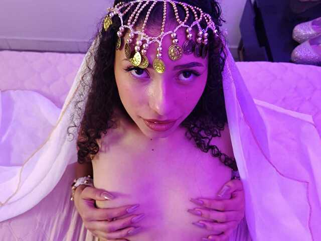 SophiaLuthor
