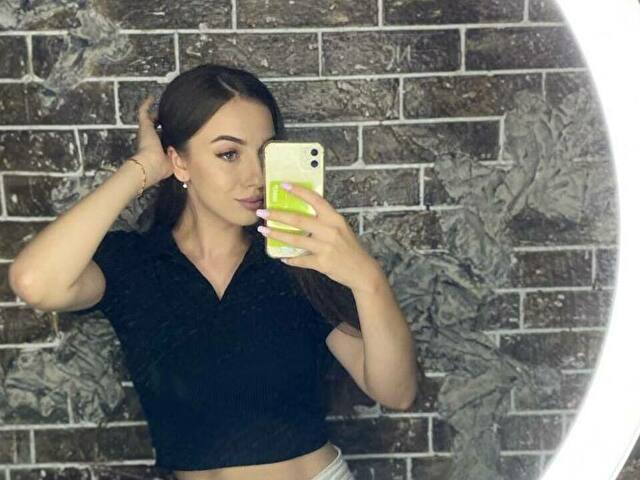 Evaaa