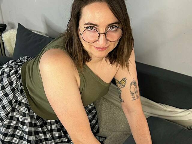 teasemilf