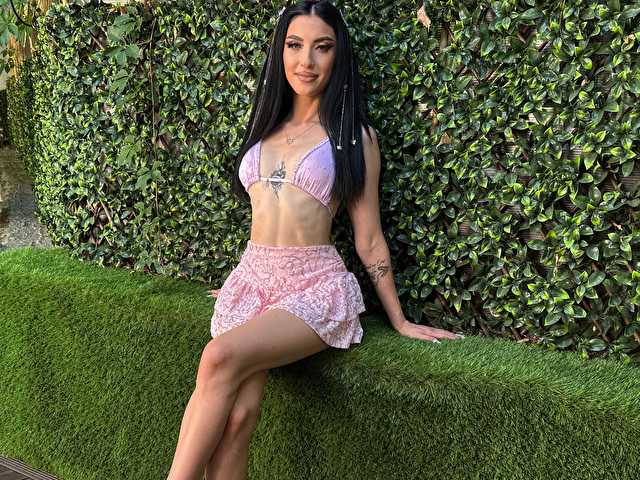 EllieJules