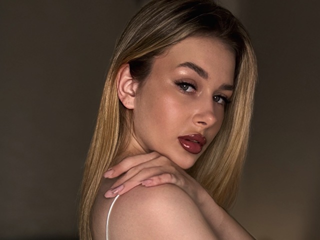 EvaEllis