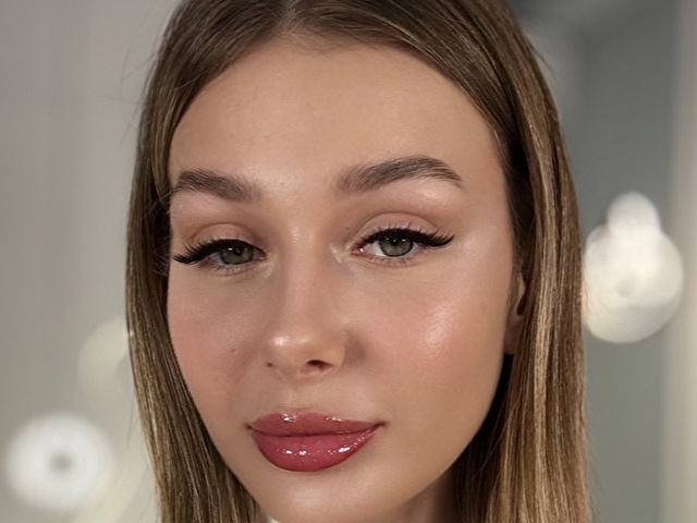 EvaEllis