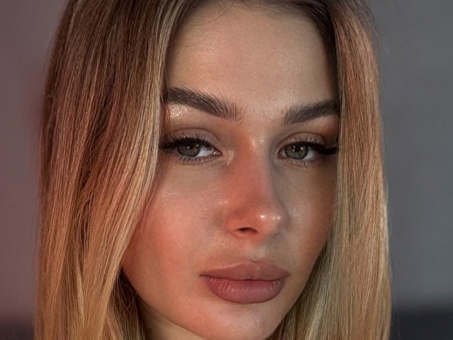 EvaEllis