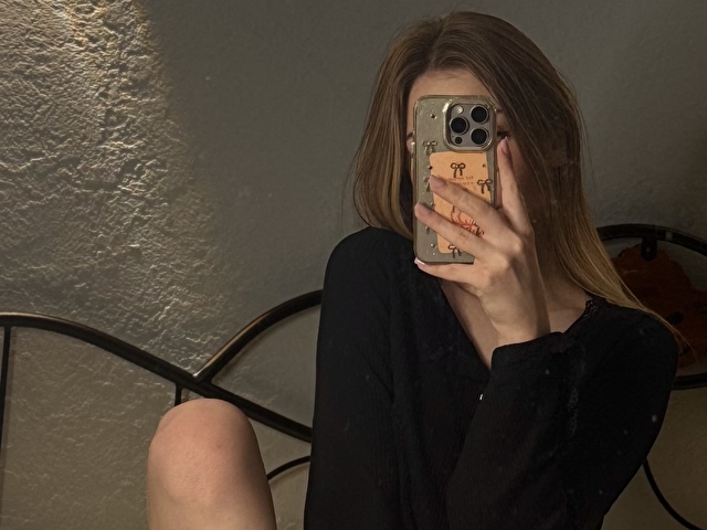 EvaEllis