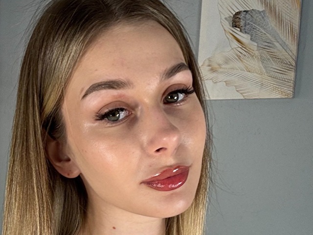 EvaEllis