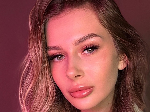 EvaEllis