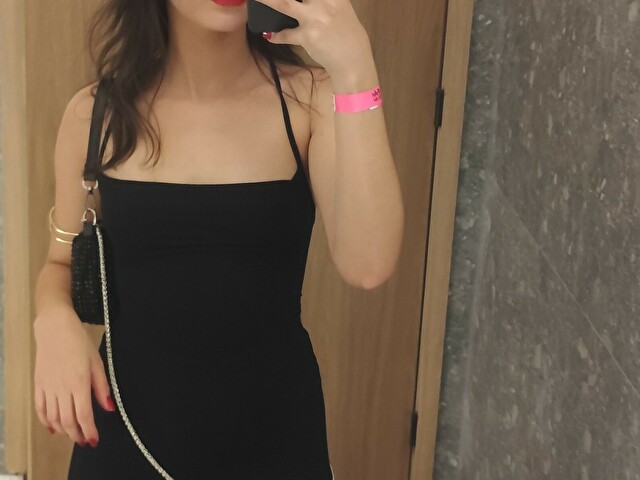 Alicia21