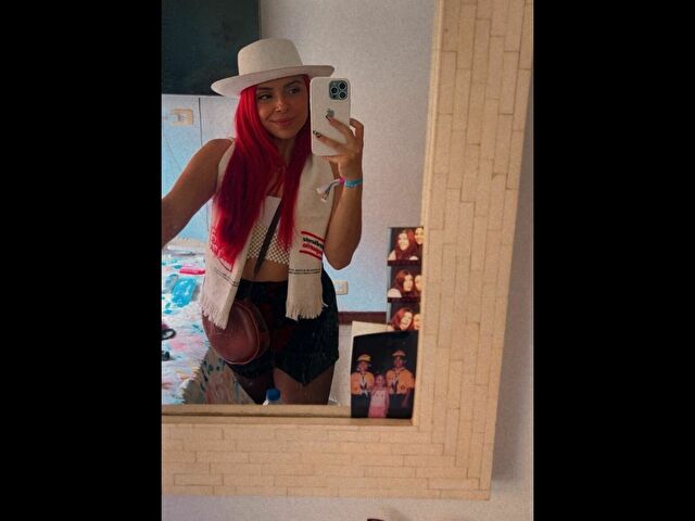 Naaomi