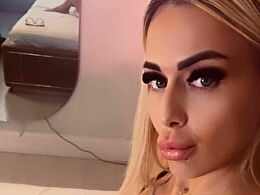 Sexy webcam show met candyblondex